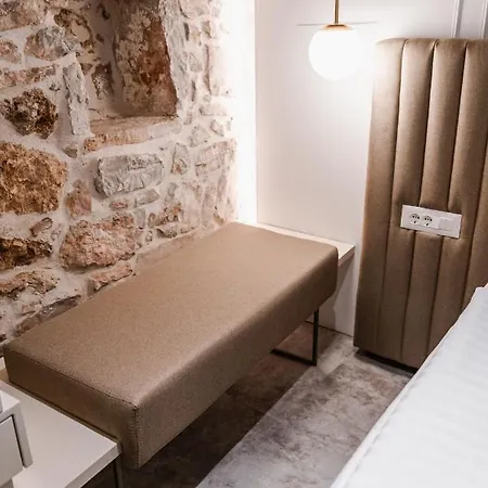 Palace Gostinjska kuća Sibenik