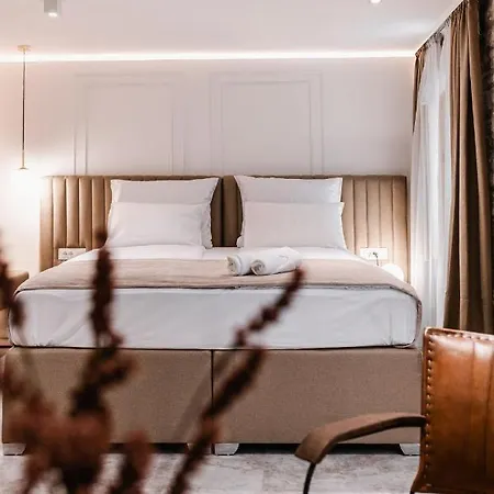 Palace Pensjonat 4*
