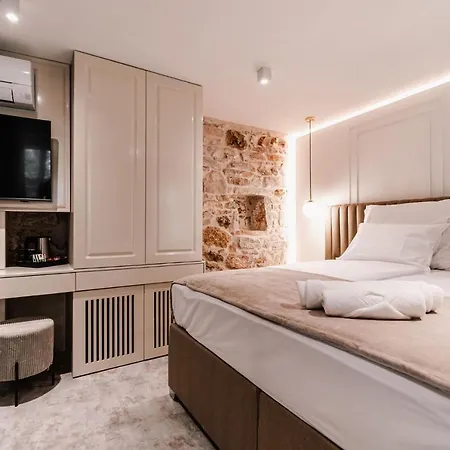 Gostinjska kuća Palace