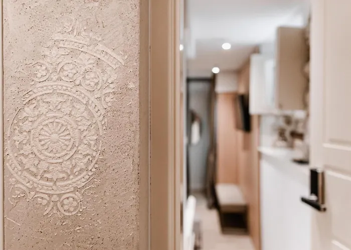 Palace 4* 시베니크