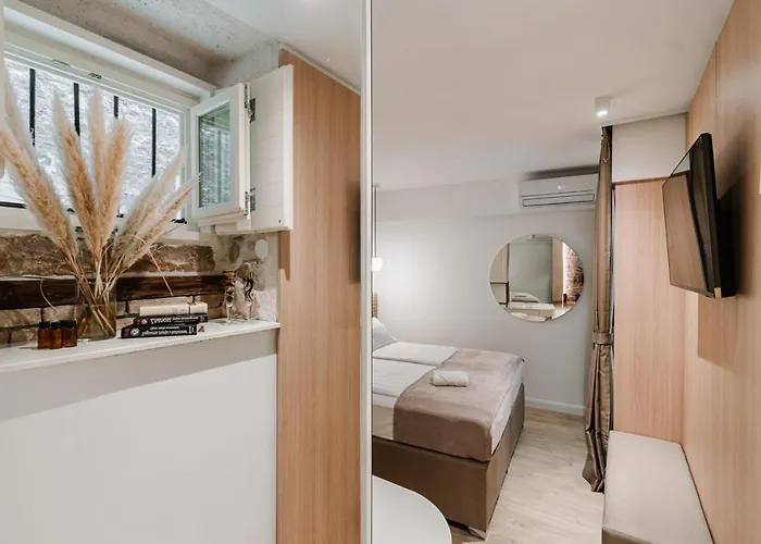 Palace 게스트하우스 4*