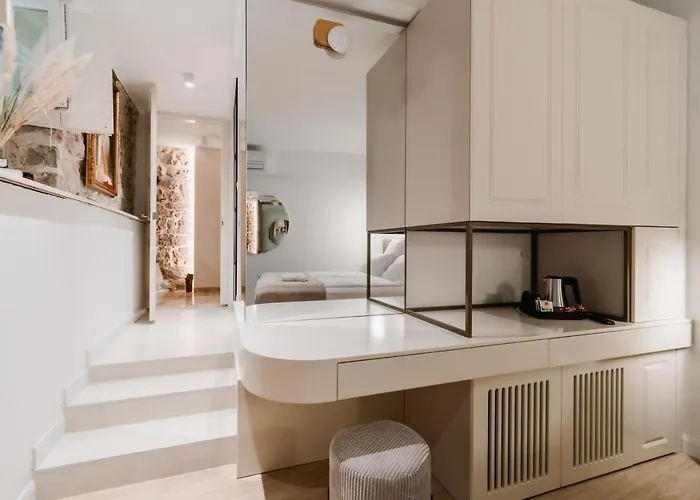 Palace 4* 시베니크